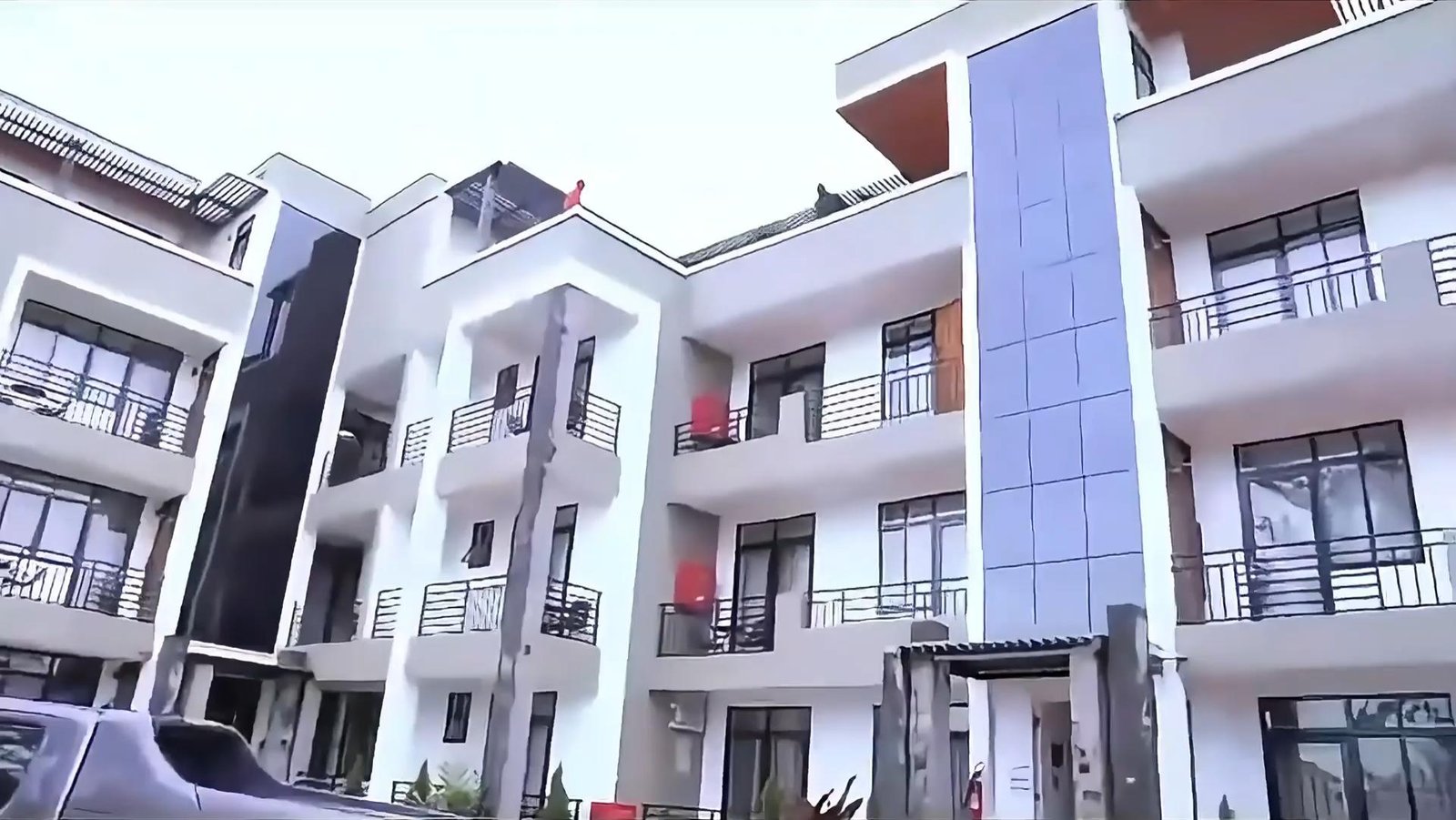 Home Eden Roc Apartment Hotel Stay Inspired, Live Exceptional.